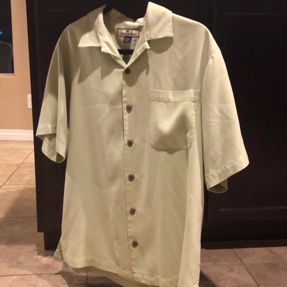 Men's Tommy Bahama T-shirt Tan Size M